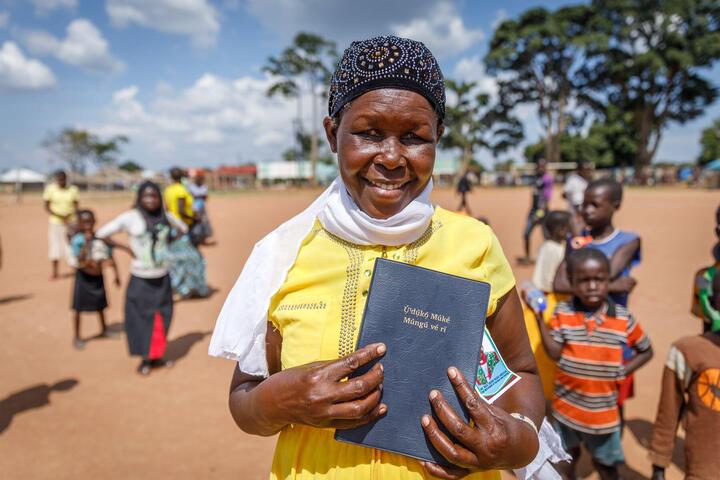 Large_20180811Ugandal207.jpg